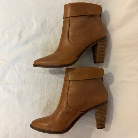 Lucky Brand "Nycott" Tan Leather Cuffed Heeled Ankle Boot, Size 6 1/2M/37 - Picture 12 of 14